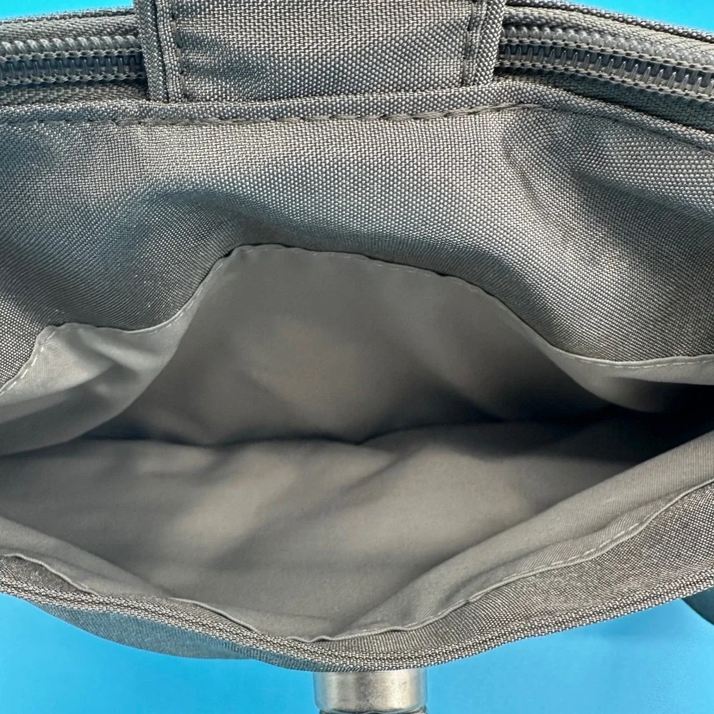 Baggallini Sorrento RFID Hobo Bag Gray‎ Nylon Adjustable Strap Zip Closure